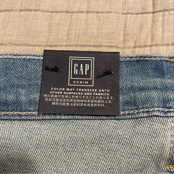 GAP True Skinny Mid Rise Jeans Light Wash 660446 32/14R - Picture 3 of 14